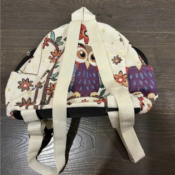 Owl Patterned Backpack - Picture 6 of 6